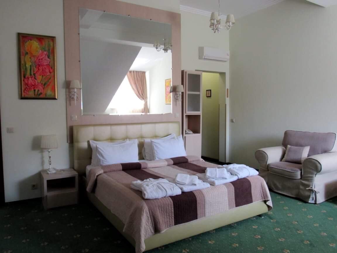 Hotel And Restaurant Complex Lubokray Pereyaslav-Khmelʼnytsʼkyy Dış mekan fotoğraf